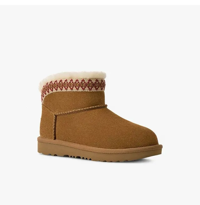 UGG Tasman 炭灰色羊毛衬里雪靴 5