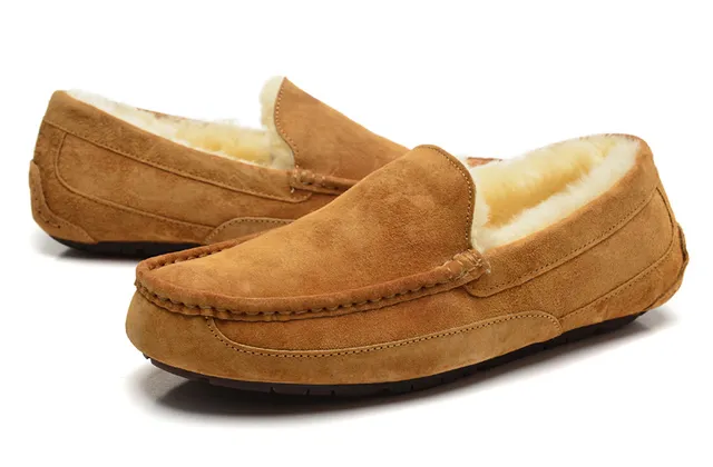 UGG Tasman Tan 麂皮羊毛衬里乐福鞋 6