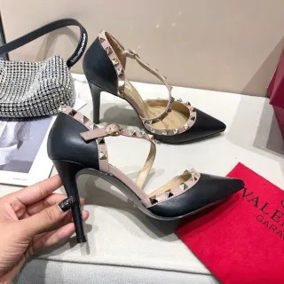 Valentino Rockstud Black Beige Pointed-Toe Heel Stiletto