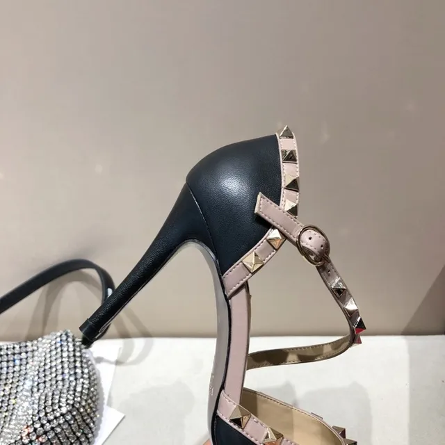 Valentino Rockstud Preto Bege Dedo Apontado Salto Stiletto 6