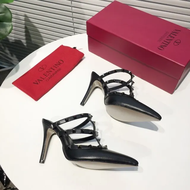 Valentino Rockstud Escarpins noirs à bout pointu avec clous 5