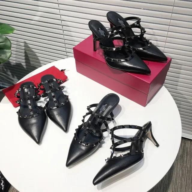 Valentino Rockstud Escarpins noirs à bout pointu avec clous 8