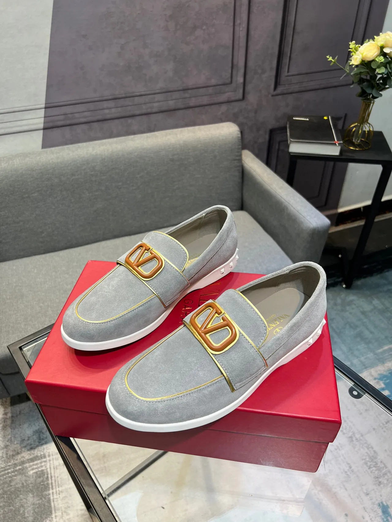 Valentino Rockstud ধূসর সাদা স্যুড অপর VLOGO বাকেল লোফার 3