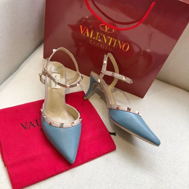 Valentino Rockstud Escarpins à talons aiguilles bleu clair cloutés avec brides arrière 6