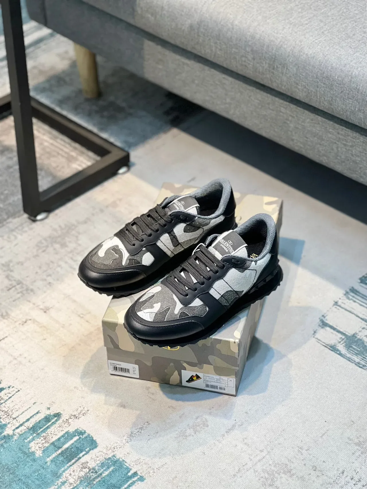 瓦伦蒂诺 Rockstud Runner 迷彩拼接生活休闲运动鞋 7