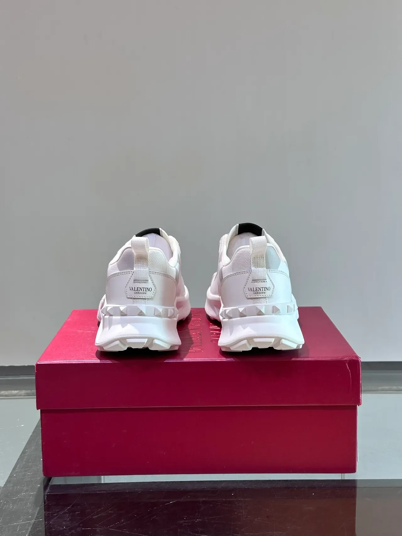Valentino Rockstud Blanc et Gris Camouflage Panneau Semelle Sculptée Sneakers Chunky 3