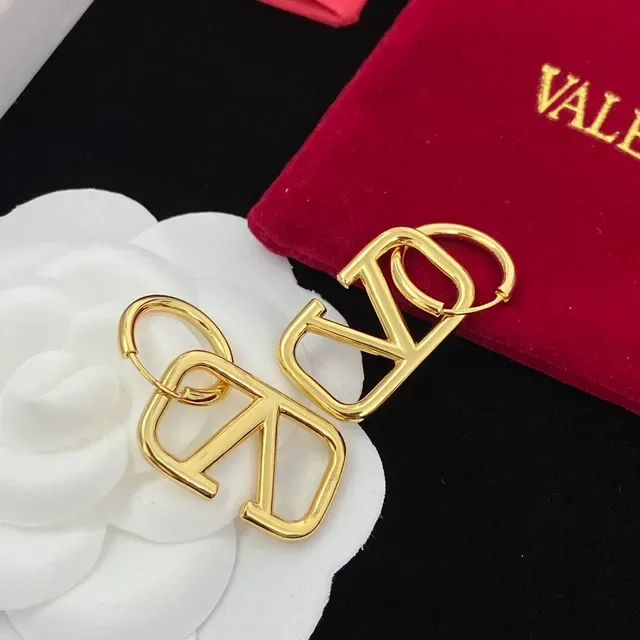 Valentino VLTN সোনার লোগো হুপ ইয়াররিংস 5