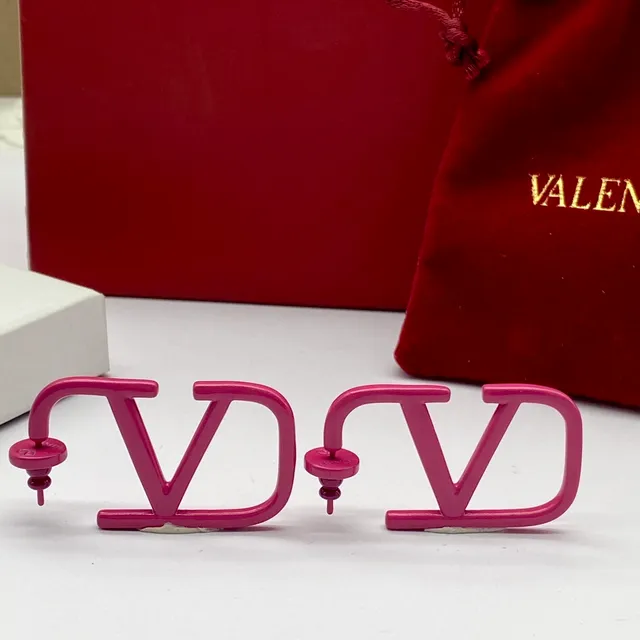 Valentino VLTN Pendientes de esmalte rosa de marco abierto 3