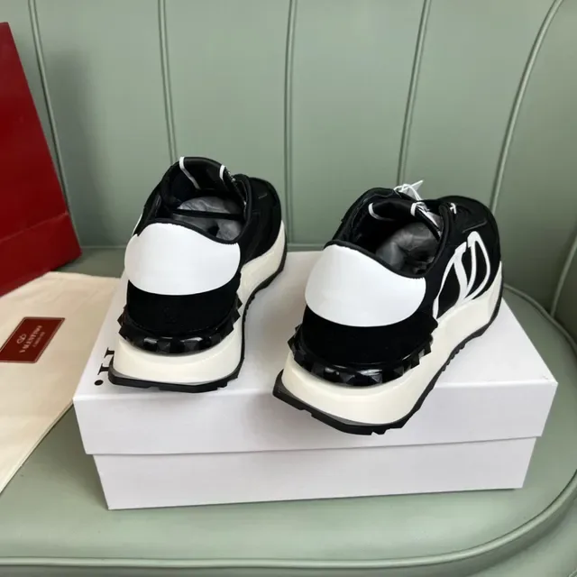 Valentino VLTN Runner 黑白生活方式运动鞋 6