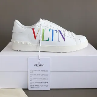 Valentino VLTN সাদা রামধনু LOGO লাইফস্টাইল স্নিকার্স