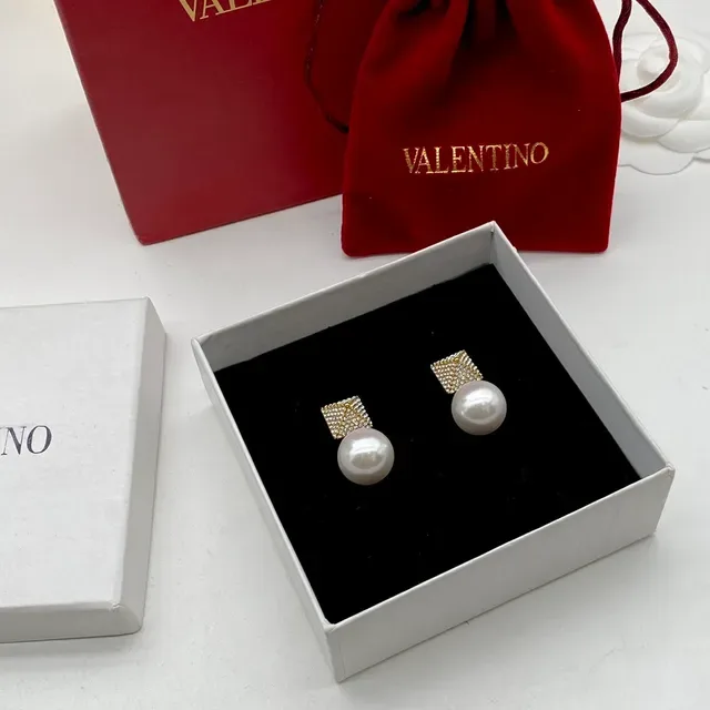 Valentino 白金 珍珠 滴坠 Pavé 方形顶 耳环 7