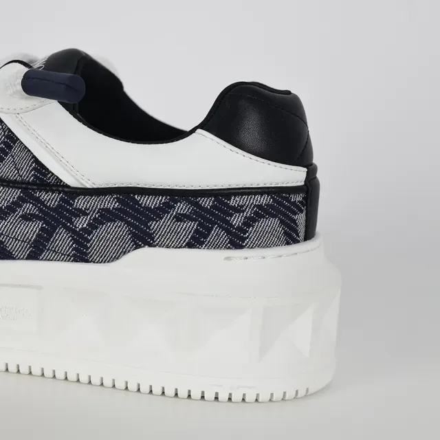 Valentino White Navy Geometric Midsole Monogrammed Textile Upper Lifestyle Sneakers 4