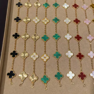 Van Cleef & Arpels Alhambra 多彩镶嵌金色手链