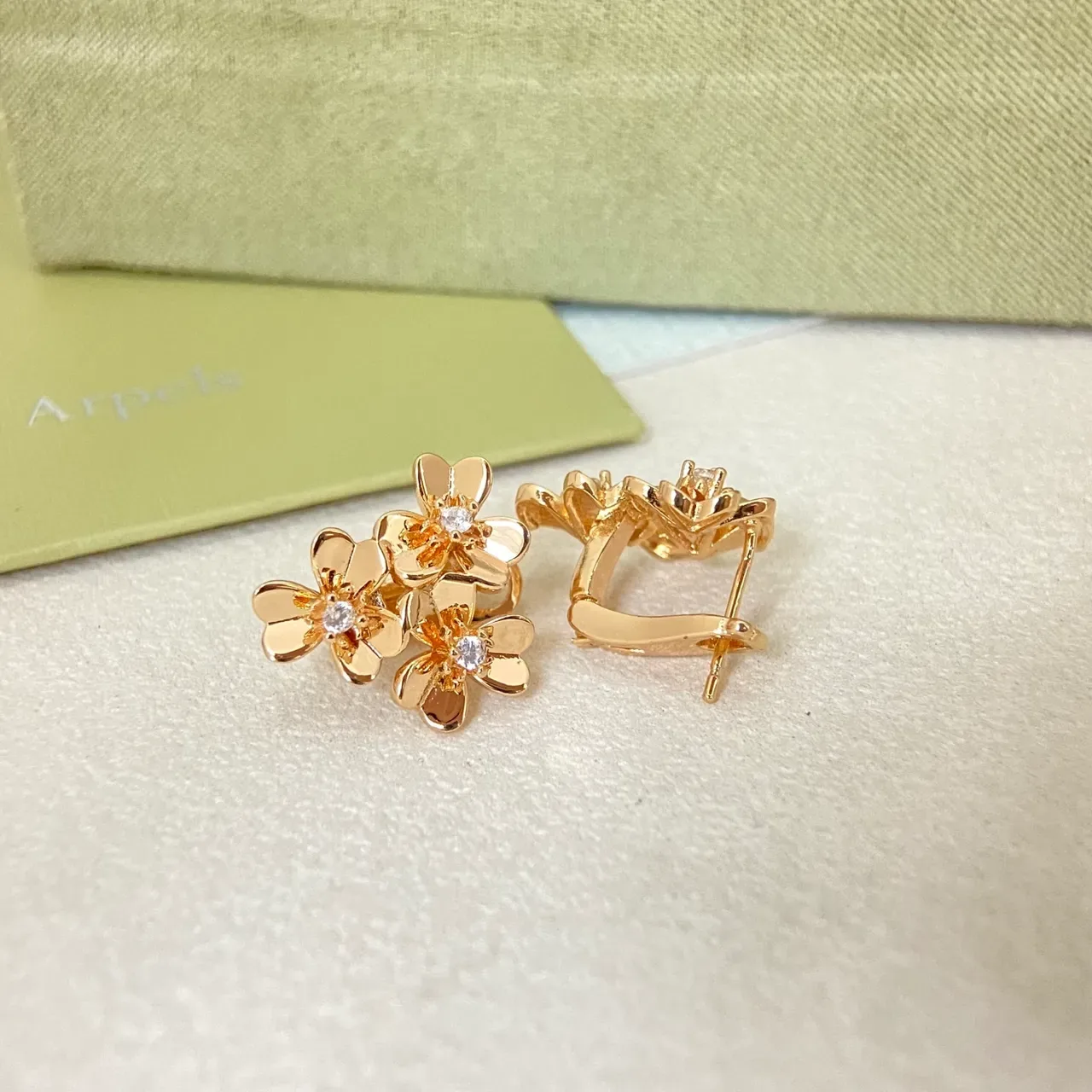 Van Cleef & Arpels Gold Silver Floral Cluster Five-Petal Blossoms Earrings 3