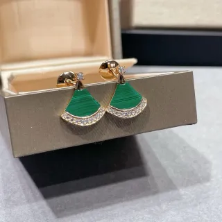Van Cleef & Arpels Pavé Alhambra Malachite Fan Earrings