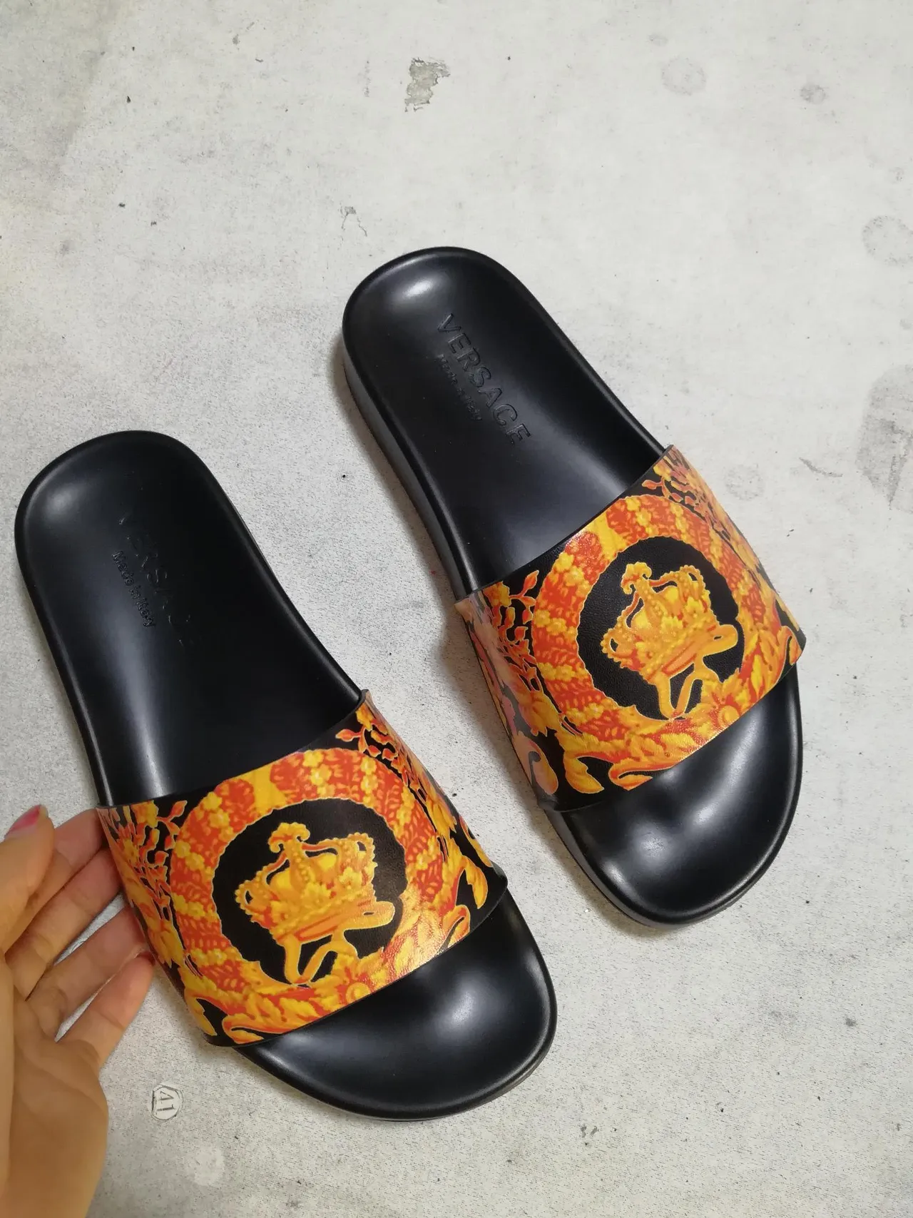 Versace Noir Multicolore Semelle en Caoutchouc Moulée Bold Imprimé Bride Sandales 4