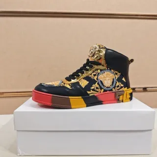 Versace Chain Reaction Baroque Print হাই টপ লাইফস্টাইল স্নিকার