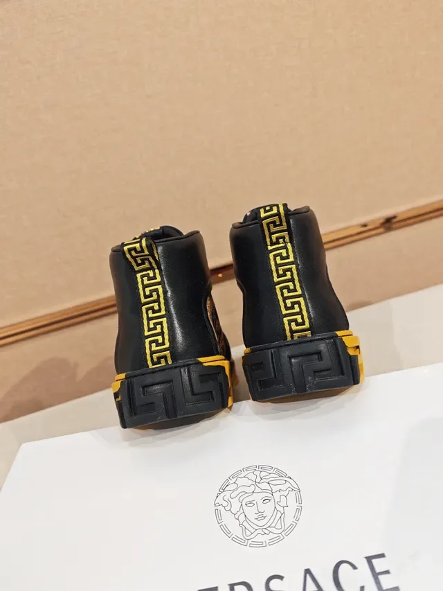Versace Chain Reaction Baroque Print High-Top Lifestyle Sneakers 4