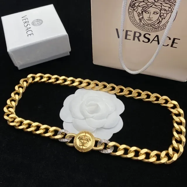 Versace Chain Reaction सोना और चांदी का कर्ब चेन नेकलेस 3