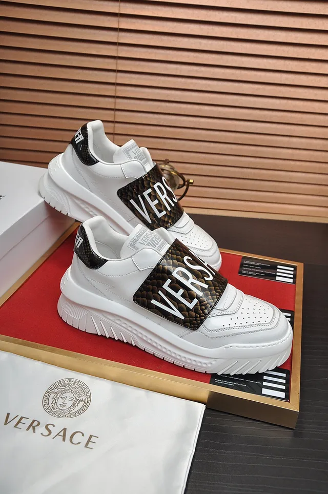 Versace Chain Reaction Sneakers Chunky Blanches en Peau de Serpent avec Sangle 4