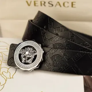Versace Medusa Greca Cinto de couro preto embossado