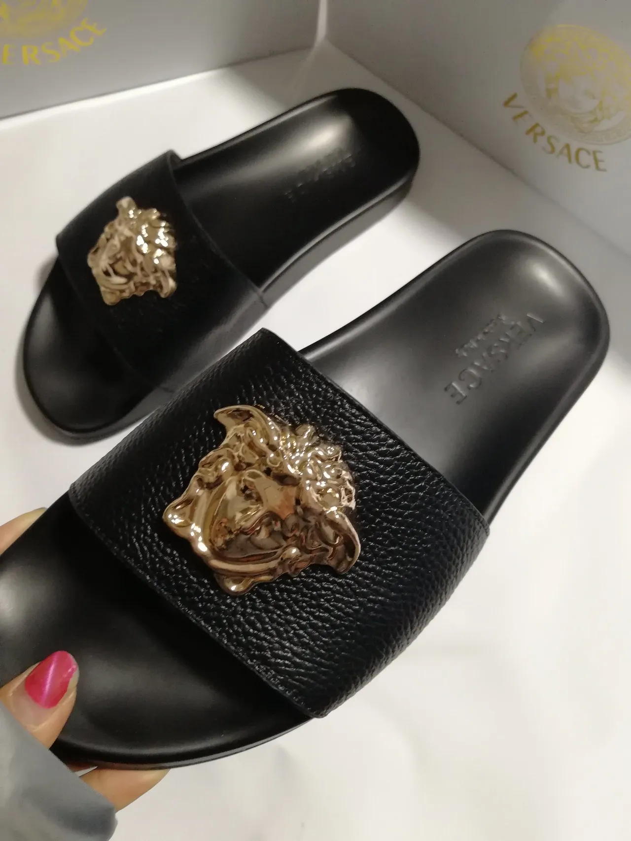 Versace Medusa Slide 黑色金色皮革拖鞋 4