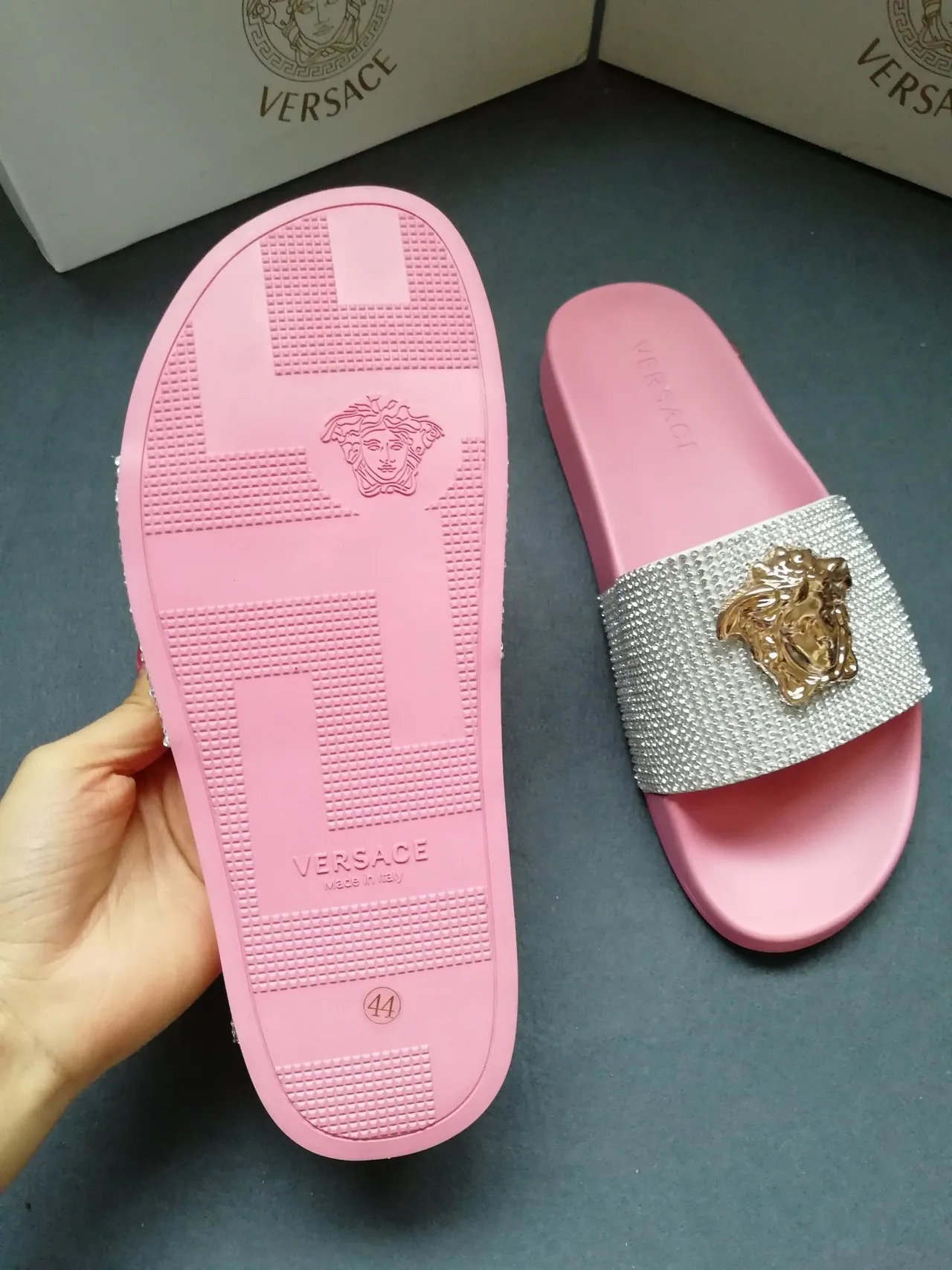 Versace Medusa Slide 粉色水晶鞋带拖鞋 5