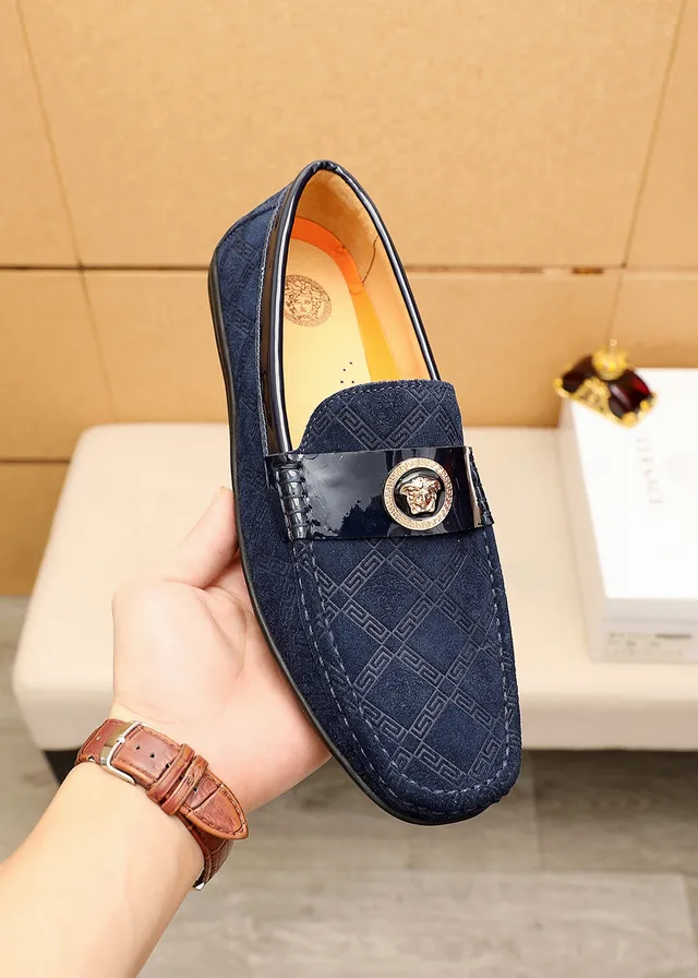 Versace Navy Black स्यूड ऊपरी पेटेंट स्ट्रैप लोअफर 6
