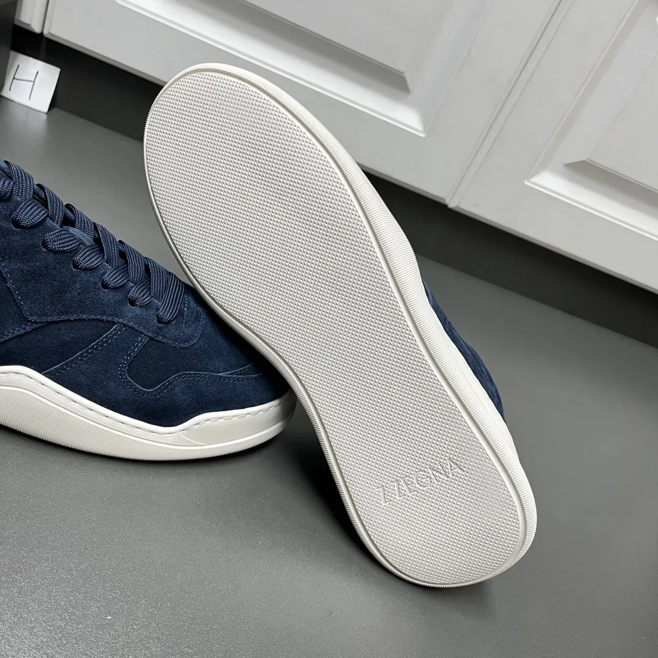 Zegna Lifestyle Sneaker Navy White 麂皮鞋面 杯底 生活方式运动鞋 2