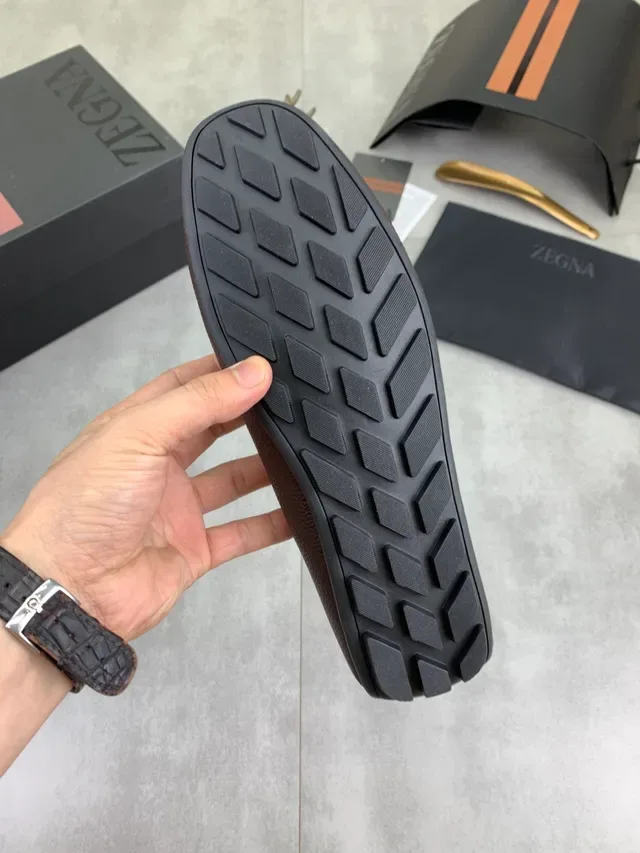 Zegna भूरा पेबल्ड लेदर पेनी लोफर्स 2
