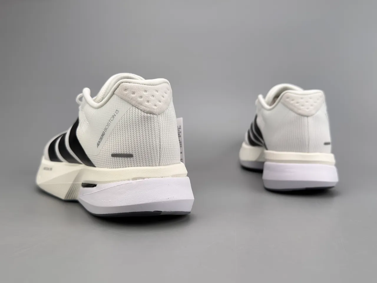أديداس أديزيرو بوسطن 13 White Black أحذية جري 7