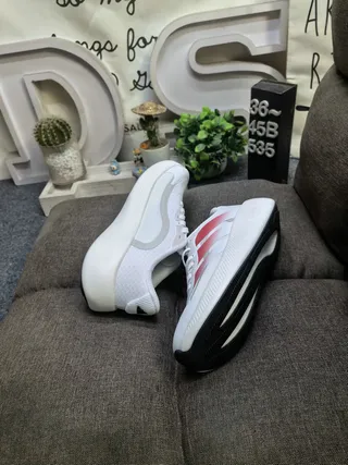Adidas Tênis Lifestyle com Três Listras Todo Preto 16
