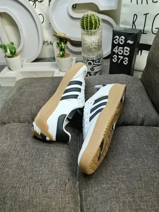 Adidas 军绿色黄色 低帮 麂皮皮革混合 生活方式运动鞋 6