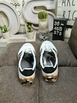 Adidas 军绿色黄色 低帮 麂皮皮革混合 生活方式运动鞋 8