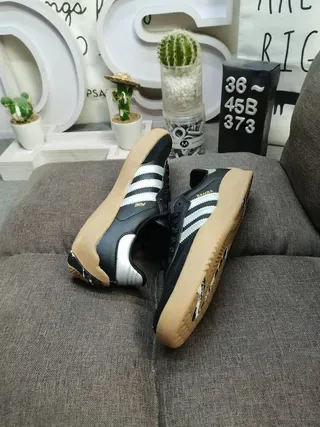 Adidas 军绿色黄色 低帮 麂皮皮革混合 生活方式运动鞋 16