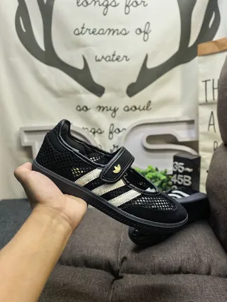 Adidas Beige Marrón Mary Jane sin cordones con tiras de piel de ante Lifestyle Sneakers 15