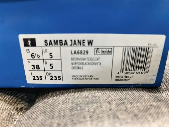 Adidas Beige Marrón Mary Jane sin cordones con tiras de piel de ante Lifestyle Sneakers 22