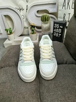 Adidas Tênis Lifestyle Bege Verde de cano baixo colar forrado 10