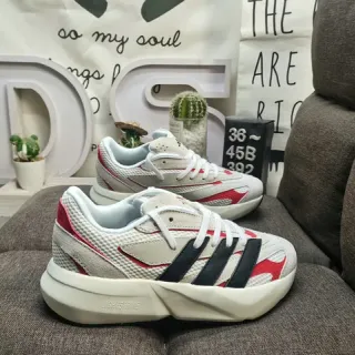 Adidas أحذية رياضية بني أحمر سميكة نحت وسط شبكي وصناعي تركيب أسلوب الحياة