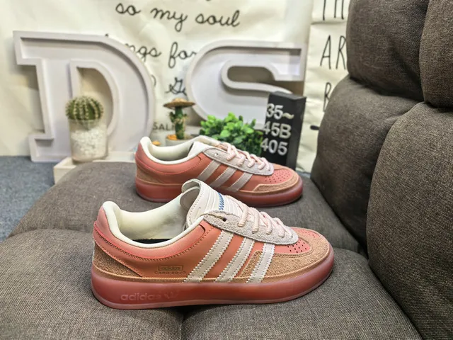 Adidas Benito Branco e Preto de Camurça Tênis Lifestyle 11