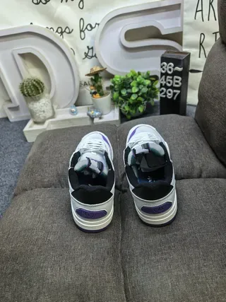 Adidas Tênis Lifestyle Preto Azul Low-Top com Painéis Laterais Listrados 8