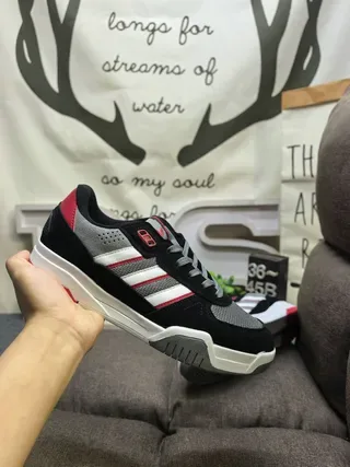 Adidas Tênis Lifestyle Preto Azul Low-Top com Painéis Laterais Listrados 15
