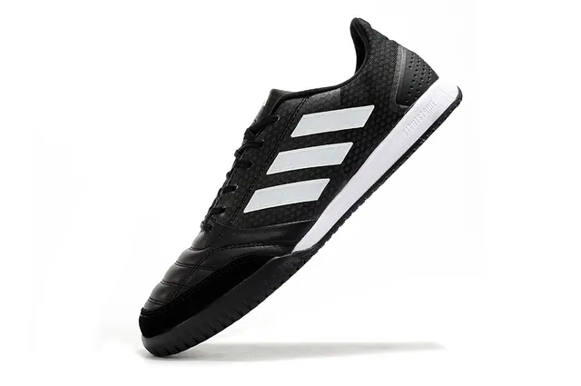 আদিডাস কালো সাদা সেলাই করা চামড়ার টো জালের ওপরের অংশ ইন্ডোর সকার জুতা 4