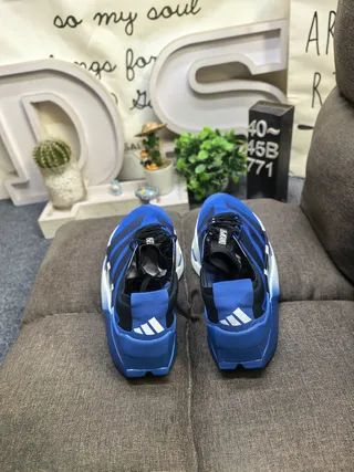 Adidas Blue Black Low-Top Mesh-and-Synthetic Upper Running Shoes 8