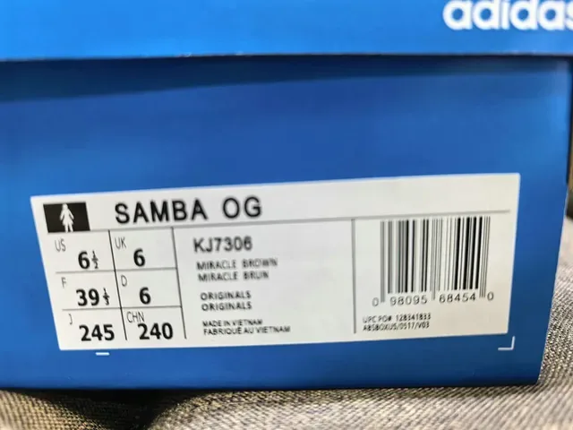 Adidas Tênis Lifestyle Marrom Bege Superior de Tecido Textil Perfuração no Dedo 2