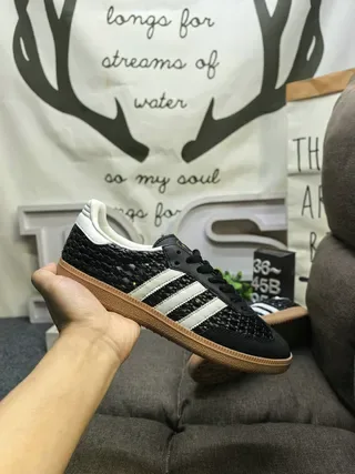 Adidas Tênis Lifestyle Marrom Bege Superior de Tecido Textil Perfuração no Dedo 15