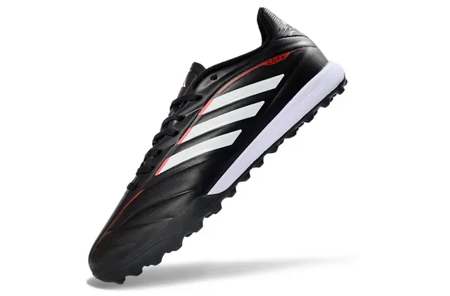 Adidas Copa কালো সাদা সিন্থেটিক আপার তিন স্ট্রাইপ সাইড ব্র্যান্ডিং টার্ফ সকার শু 3