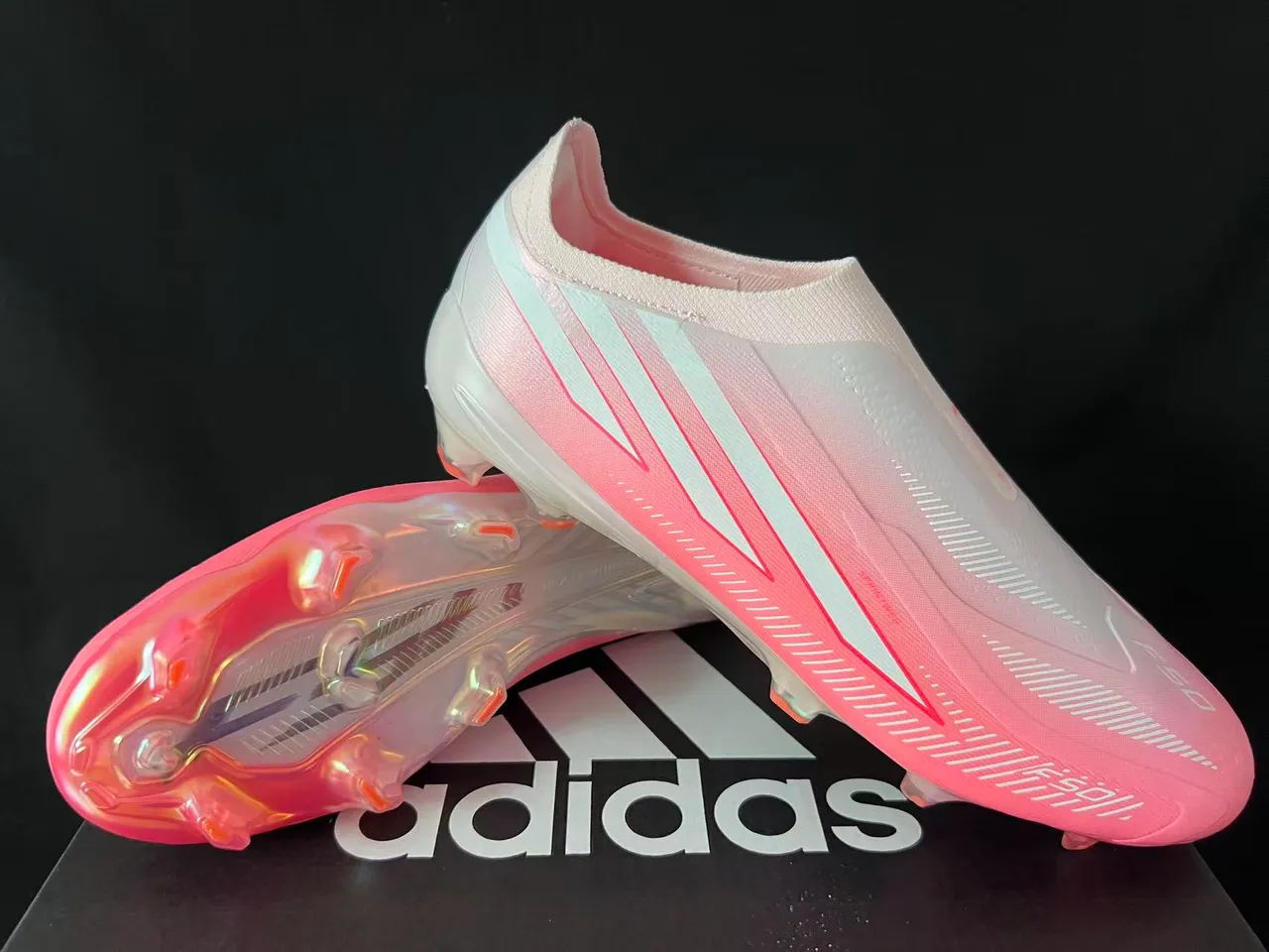 Adidas F50 Dégradé Blanc Rose Terrain Ferme Chaussures de football 7