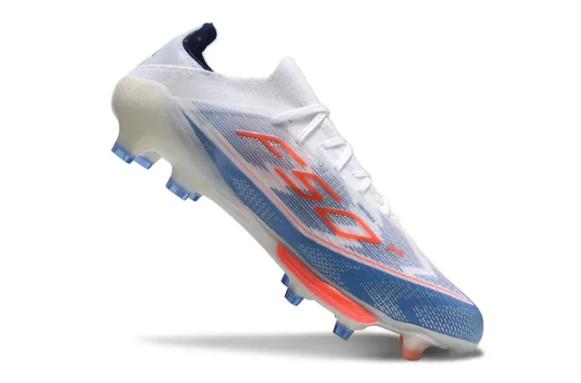 Adidas F50 White Blue Upper de Knit Ligero Rayas Gradientes Rojo a Naranja Zapatos de Fútbol para Césped Firme 2