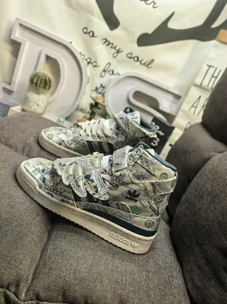 Adidas Forum Hi Currency-Print Chaussures lifestyle ailées 7